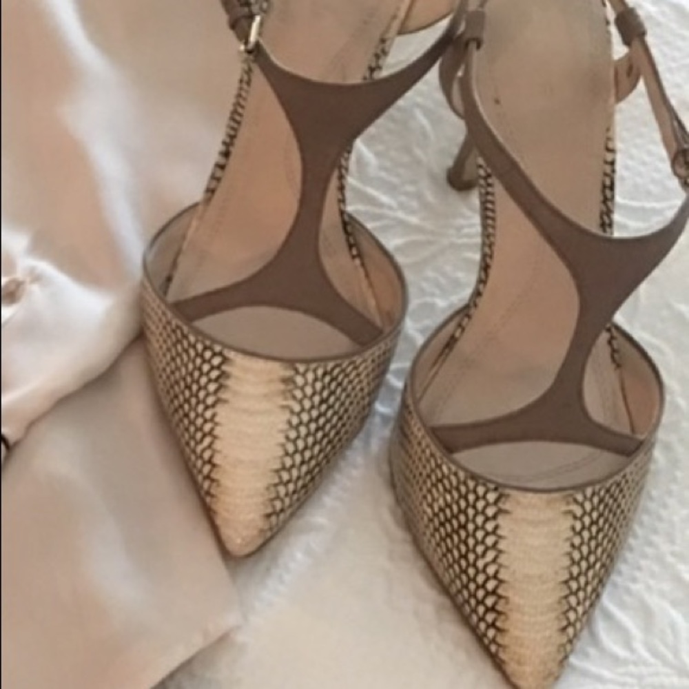 Tahari Strappy Heels! What a great pair of heels